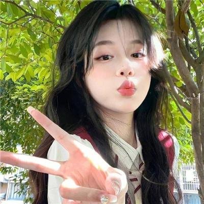 行走的鸡毛掸子